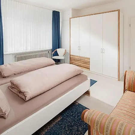 Ferienwohnung 5- Düna Apartment